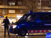 Nit dramàtica a Polinyà: Un home empeny la seva novia per la finestra d’un 4t pis