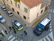 Operació policial sorpresa a Santa Perpètua: desallotgen un bloc ocupat després de mesos de tensió al barri