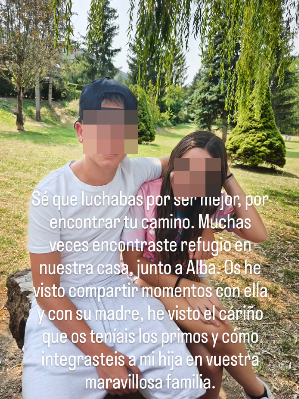 Enzo, el jove mort d'accident de trànsit i la seva parella.